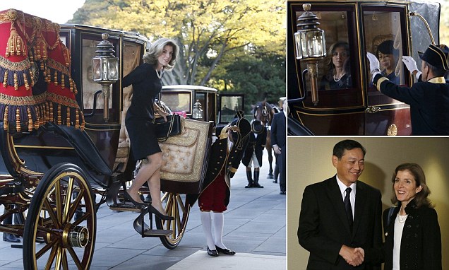 Caroline Kennedy Disambut bagai Ratu saat Temui Kaisar Akihito